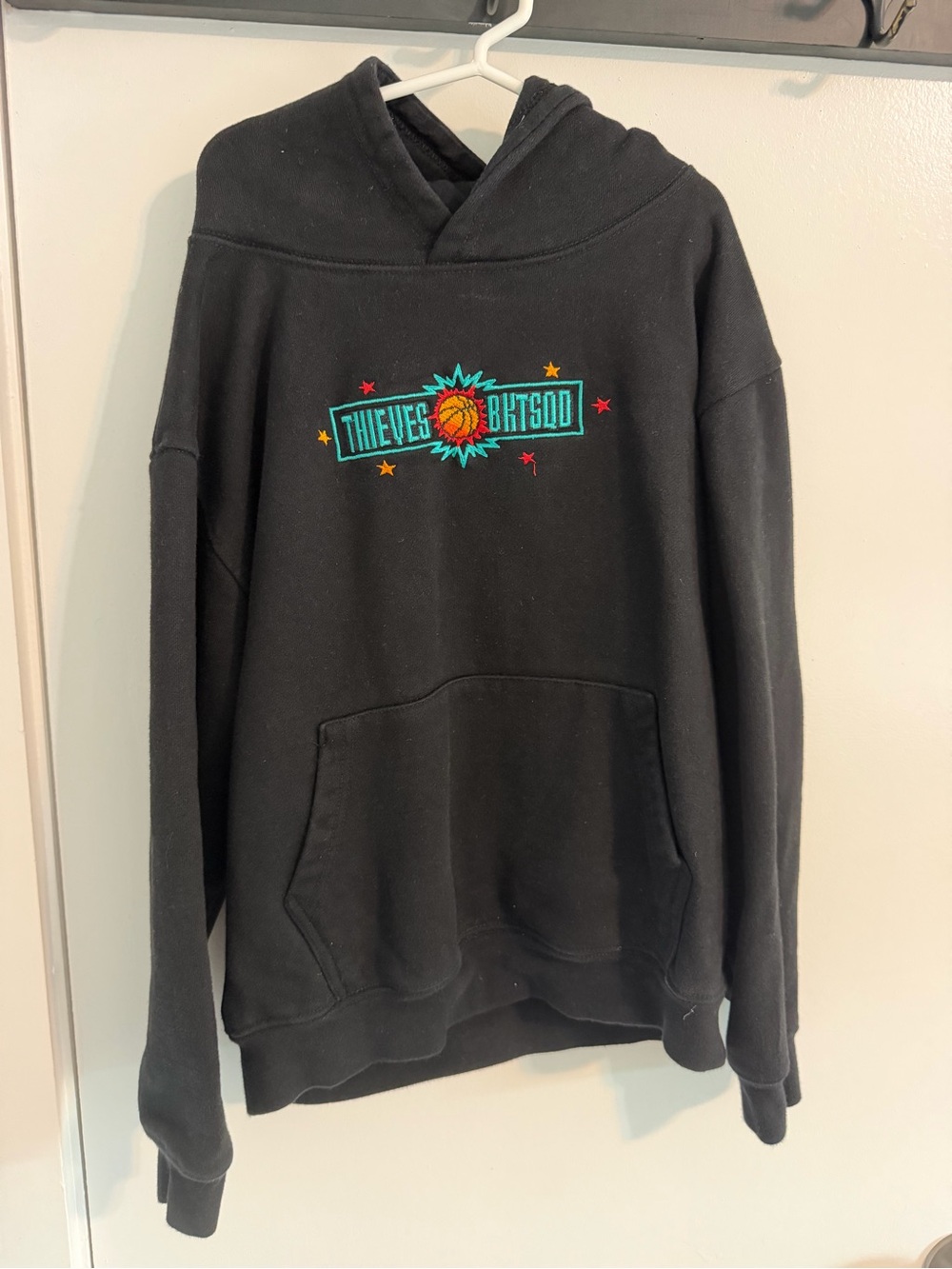 Bucketsquad Black Hoodie - Graphic Pullover